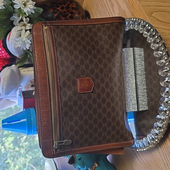 Celine clutch with strap - Picture 1 of 7